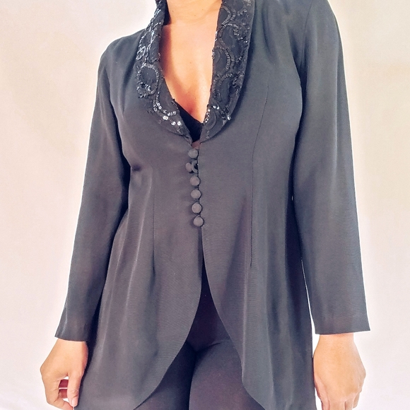 Tuxedo Jacket - Picture 2 of 10